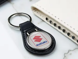 Suzuki Auto Schlüsselkette Edles Metall Maximal Design